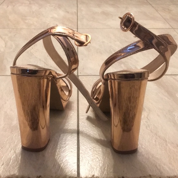 Rose Gold Steve Madden heels - Picture 2 of 3
